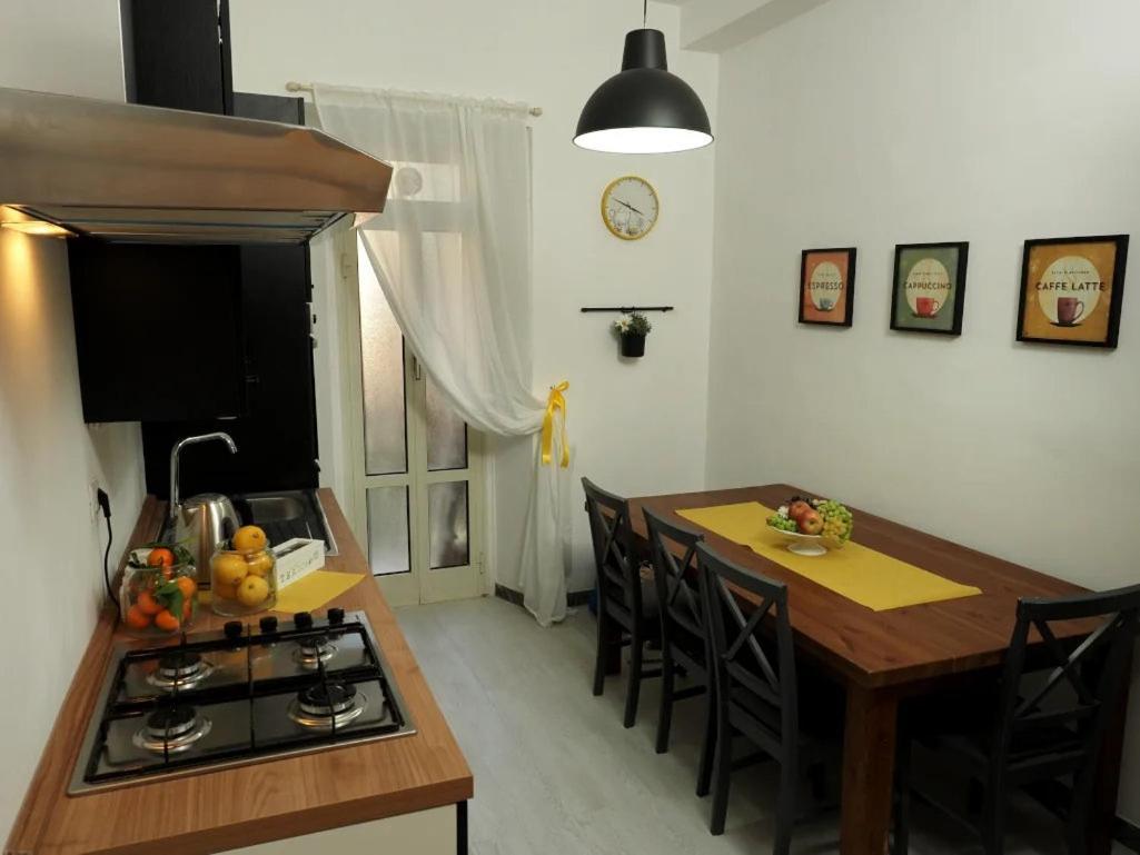 Regina Margherita Casa Vacanza 치비타베키아 외부 사진